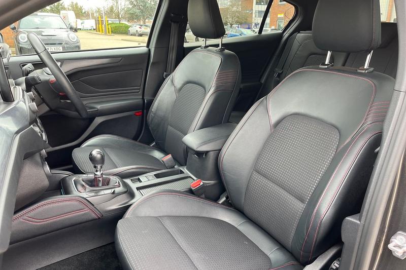 Used Ford Focus 2019 for sale - 77848717: Photo 19