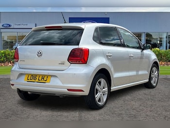 Used Volkswagen Polo 2016 for sale - 78618543: Photo