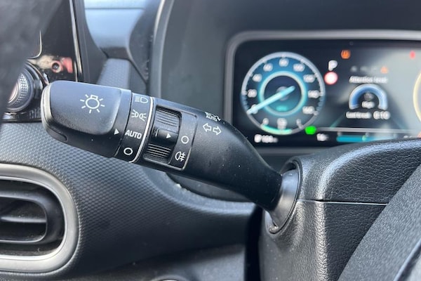 Used Hyundai KONA 2021 for sale - 75428543: Photo 14