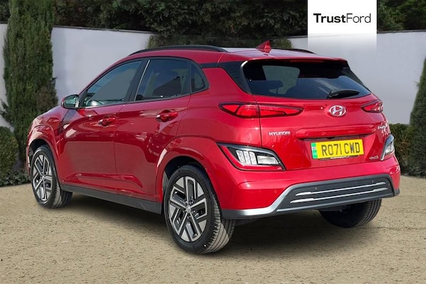 Used Hyundai KONA 2021 for sale - 75428543: Photo 2