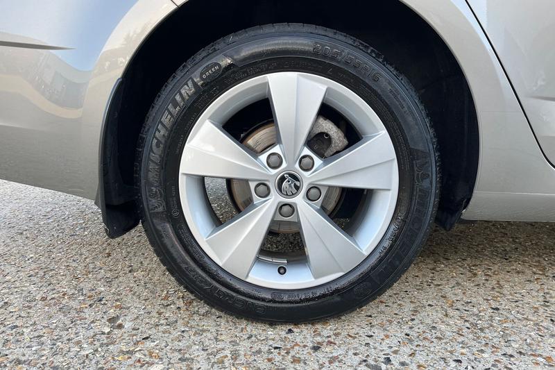 Used Skoda Octavia 2019 for sale - 76603433: Photo 8