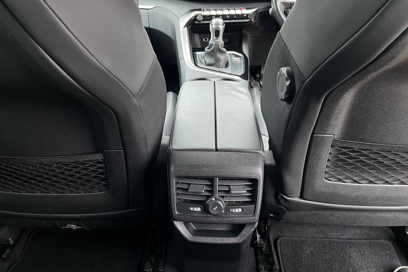 Used Peugeot 3008 2017 for sale - 77539262: Photo 27