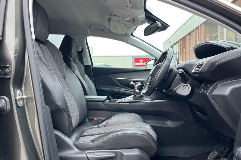 Used Peugeot 3008 2017 for sale - 77539262: Photo 29