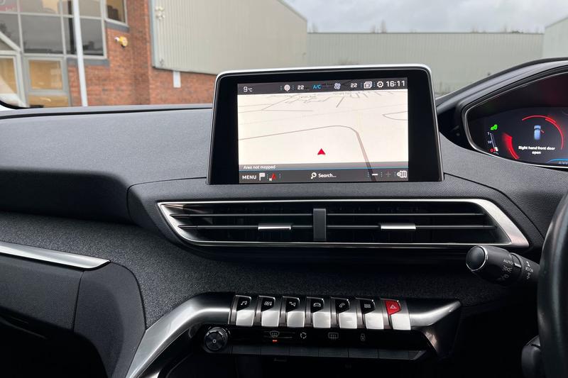 Used Peugeot 3008 2017 for sale - 77539262: Photo 34