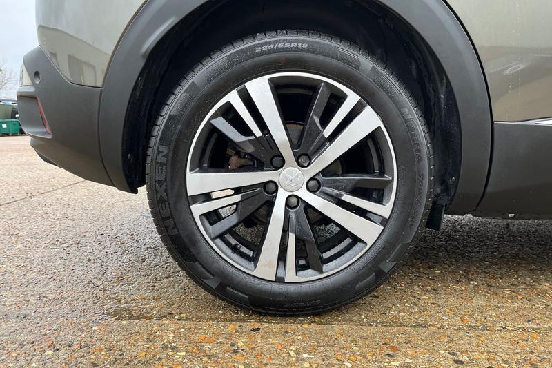 Used Peugeot 3008 2017 for sale - 77539262: Photo 8