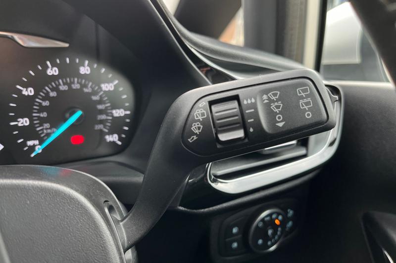 Used Ford Fiesta 2018 for sale - 76895375: Photo 15