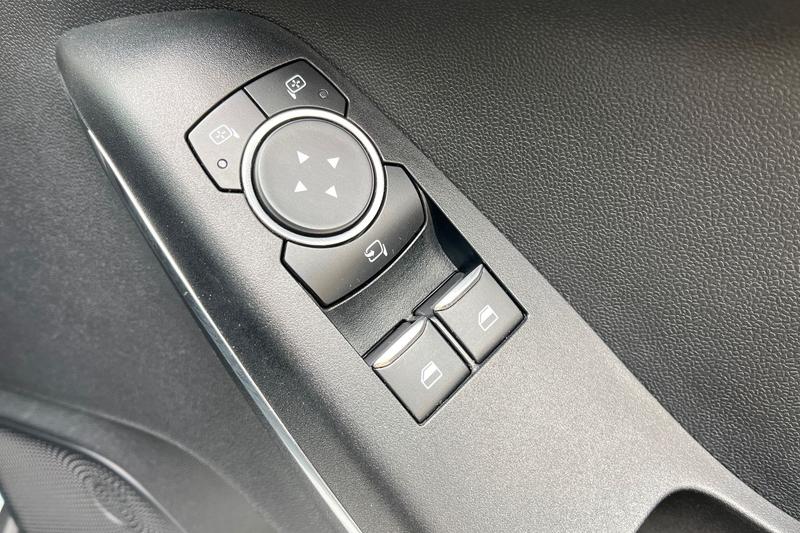 Used Ford Fiesta 2018 for sale - 76895375: Photo 16