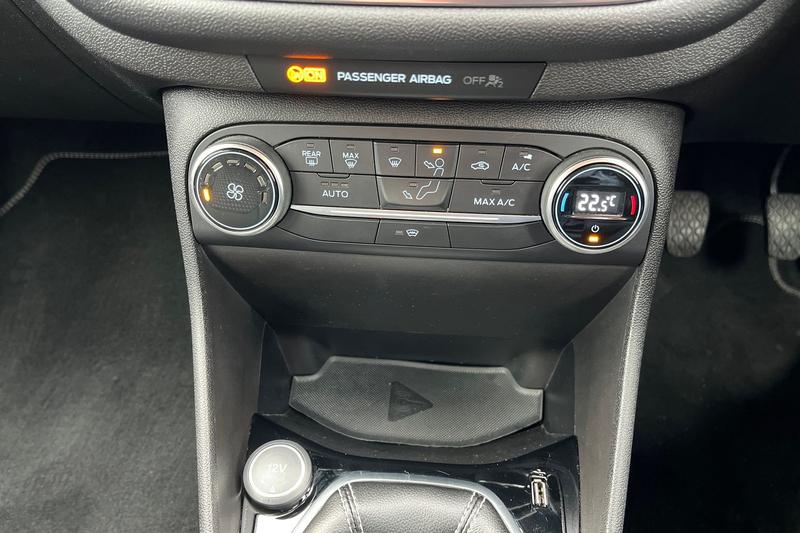 Used Ford Fiesta 2018 for sale - 76895375: Photo 29