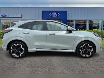 Used Ford Puma 2024 for sale - 79305282: Photo