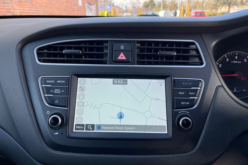 Used Hyundai i20 2019 for sale - 78028651: Photo 32