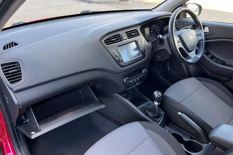 Used Hyundai i20 2019 for sale - 78028651: Photo 37