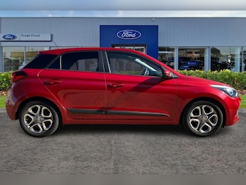 Used Hyundai i20 2019 for sale - 78028651: Photo