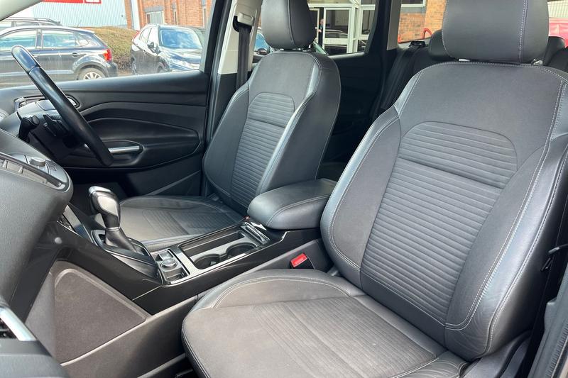 Used Ford Kuga 2017 for sale - 77653679: Photo 19