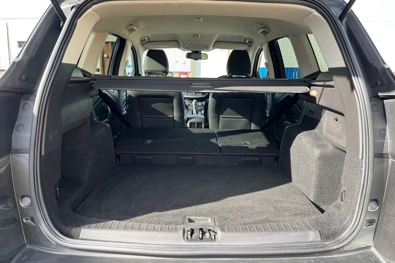 Used Ford Kuga 2017 for sale - 77653679: Photo 24