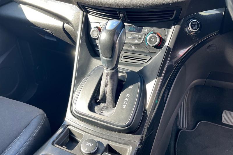 Used Ford Kuga 2017 for sale - 77653679: Photo 31