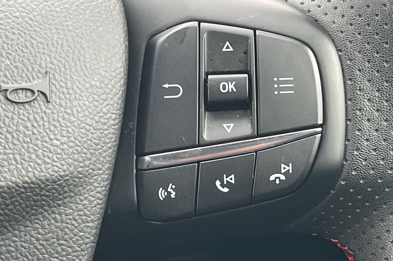 Used Ford Kuga 2023 for sale - 76730122: Photo 25