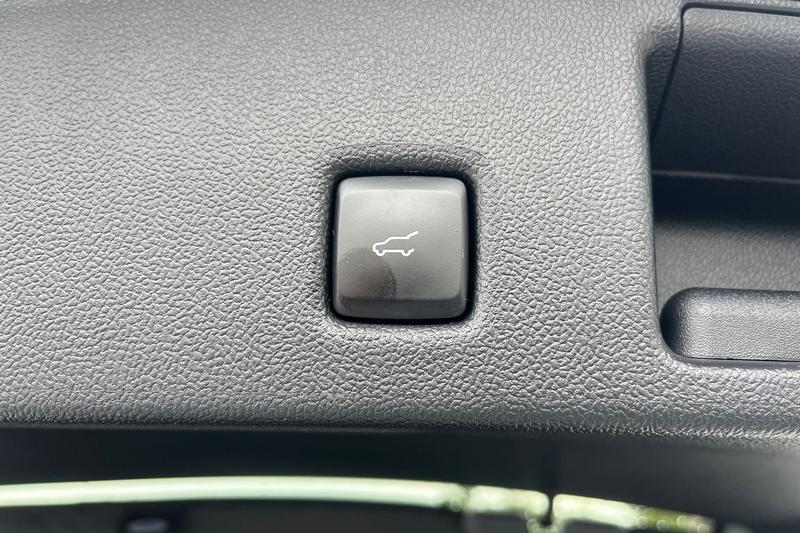 Used Ford Kuga 2023 for sale - 76730122: Photo 33