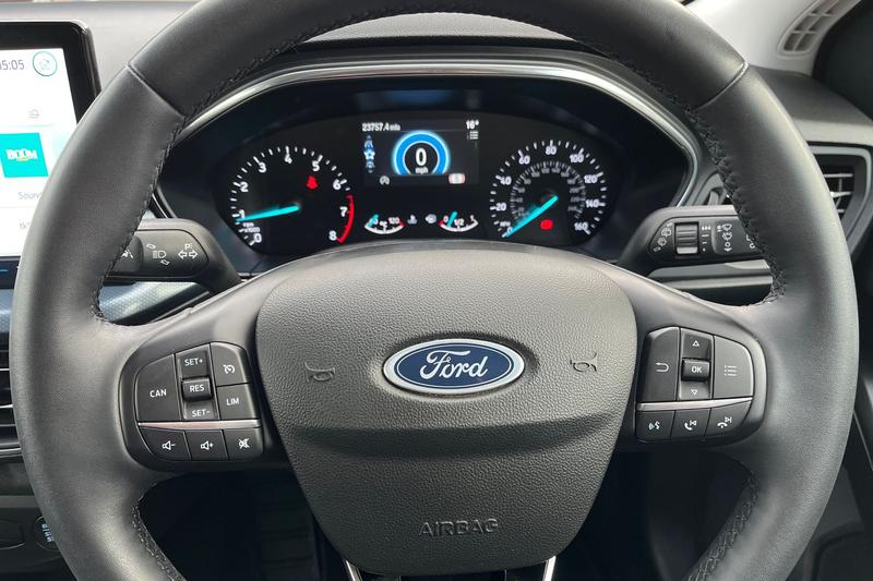 Used Ford Focus 2023 for sale - 76486478: Photo 12