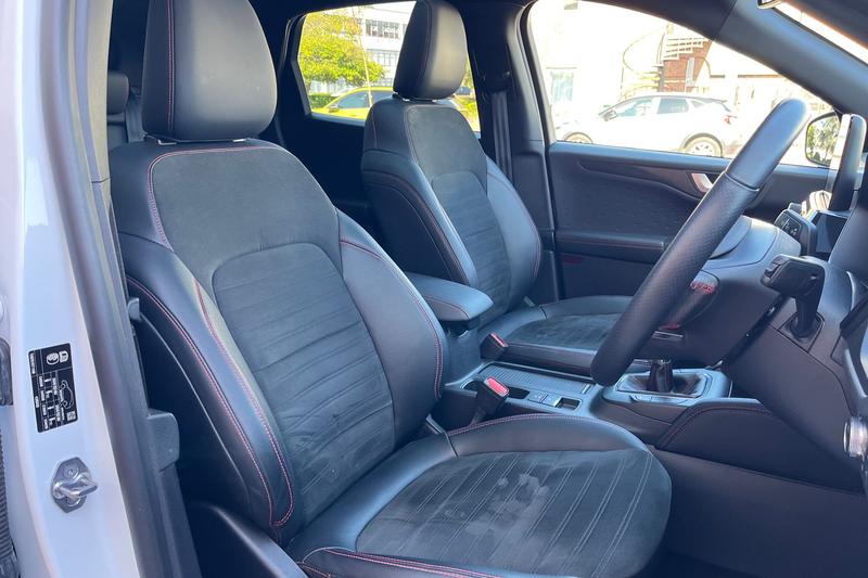 Used Ford Kuga 2021 for sale - 76908675: Photo 17