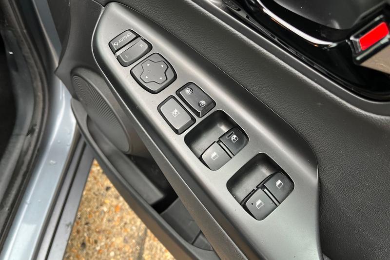 Used Hyundai KONA 2020 for sale - 77138304: Photo 16