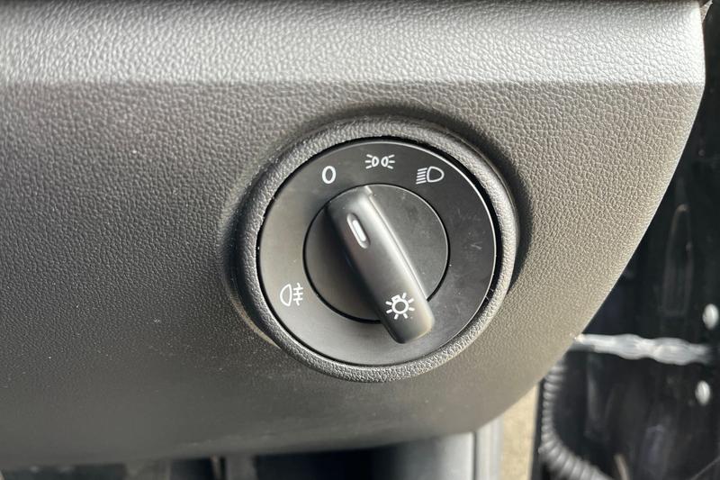 Used Volkswagen up! 2018 for sale - 77746836: Photo 29