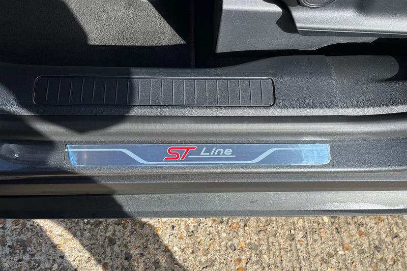 Used Ford Kuga 2024 for sale - 77918546: Photo 30