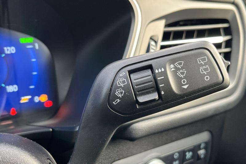 Used Ford Kuga 2023 for sale - 77809620: Photo 15