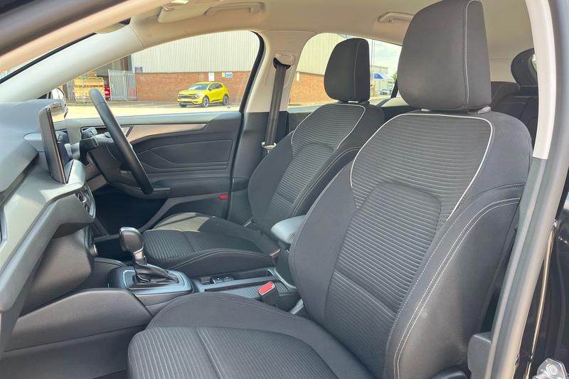 Used Ford Focus 2022 for sale - 76089629: Photo 19