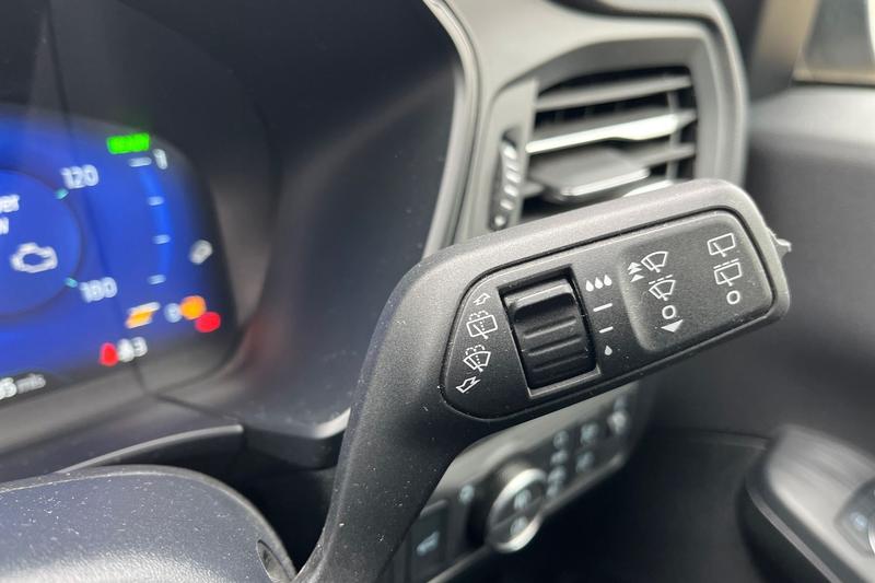 Used Ford Kuga 2023 for sale - 76196635: Photo 15