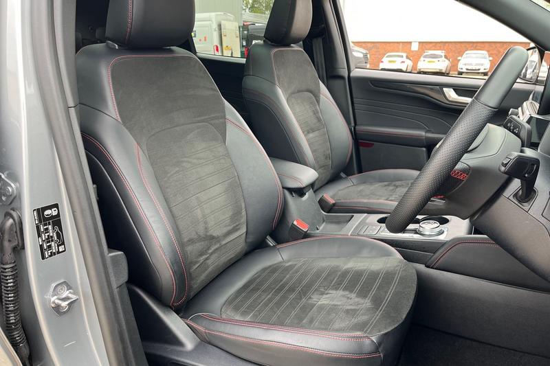 Used Ford Kuga 2023 for sale - 76196635: Photo 17