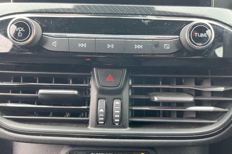Used Ford Kuga 2023 for sale - 76196635: Photo 33