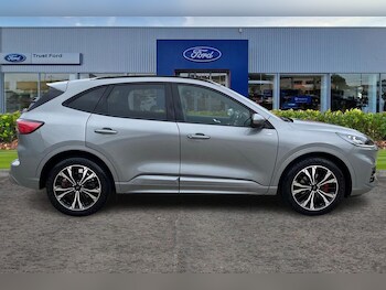 Used Ford Kuga 2023 for sale - 76196635: Photo 3