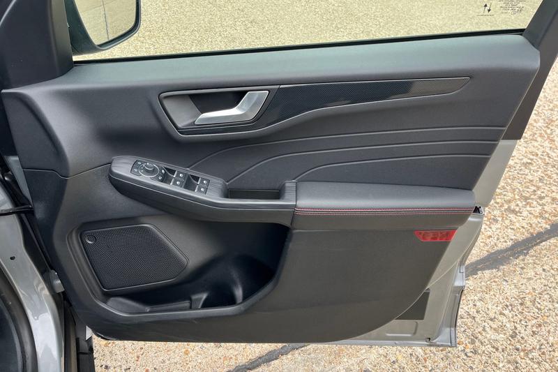 Used Ford Kuga 2023 for sale - 76196635: Photo 40