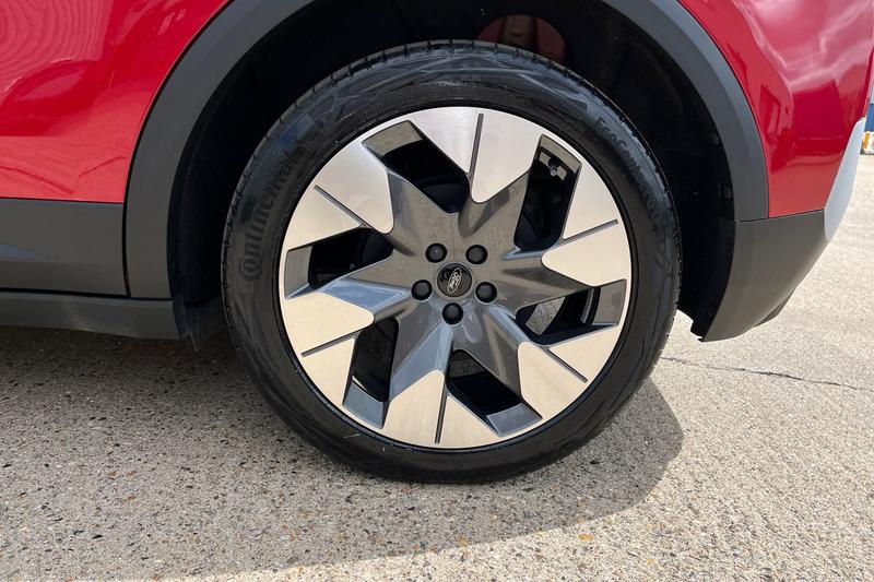 Used Ford Explorer 2024 for sale - 76807179: Photo 8