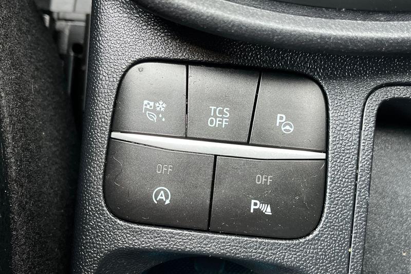 Used Ford Puma for sale - 77176395: Photo 30