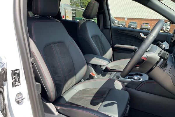 Used Ford Kuga 2025 for sale - 75183616: Photo 17