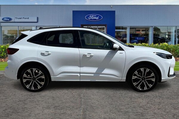 Used Ford Kuga 2025 for sale - 75183616: Photo 3
