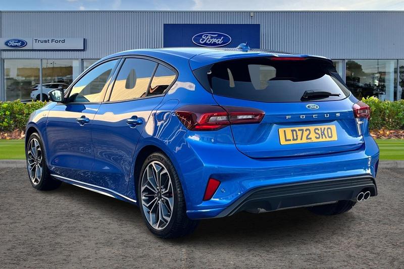 Used Ford Focus 2022 for sale - 77088115: Photo 2