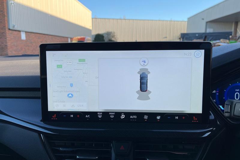 Used Ford Focus 2022 for sale - 77088115: Photo 33