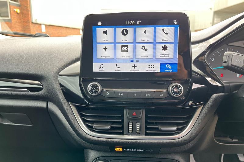 Used Ford Fiesta 2018 for sale - 77570664: Photo 33