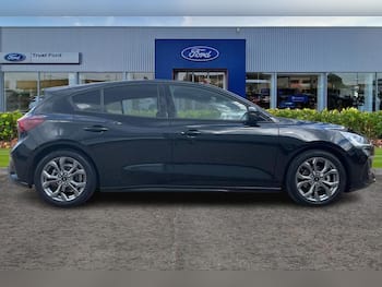 Used Ford Focus 2025 for sale - 79776012: Photo