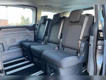 Used Ford Tourneo Custom 2024 for sale - 77733143: Photo
