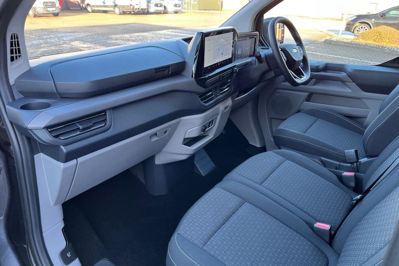 Used Ford Tourneo Custom 2024 for sale - 77733143: Photo 9