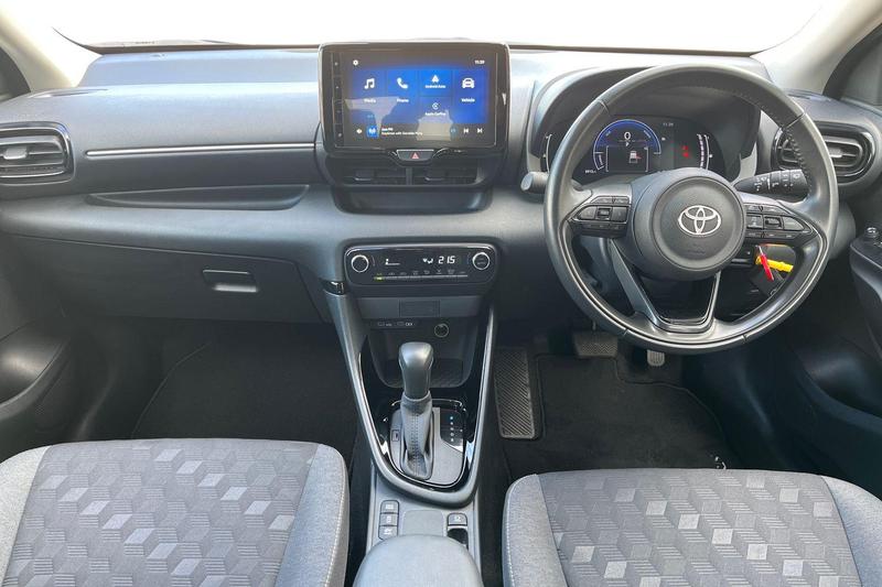 Used Toyota Yaris 2024 for sale - 76038126: Photo 10