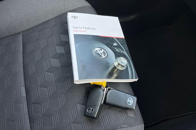 Used Toyota Yaris 2024 for sale - 76038126: Photo 22