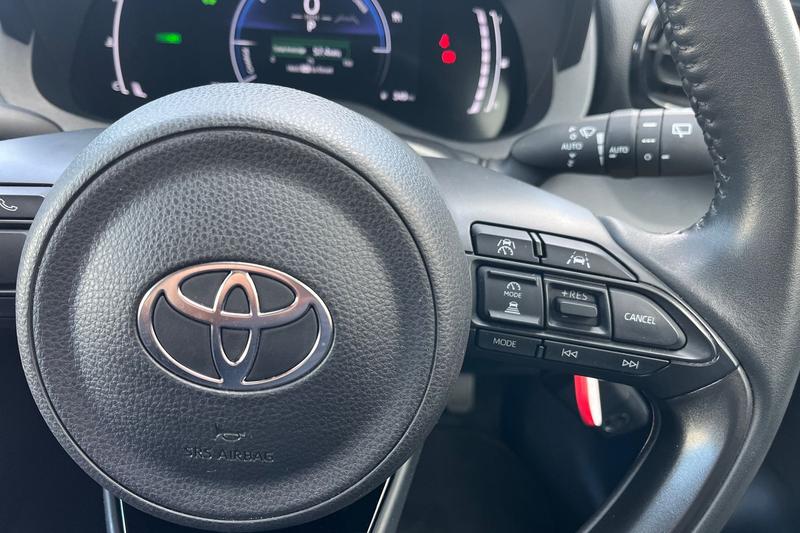Used Toyota Yaris 2024 for sale - 76038126: Photo 36