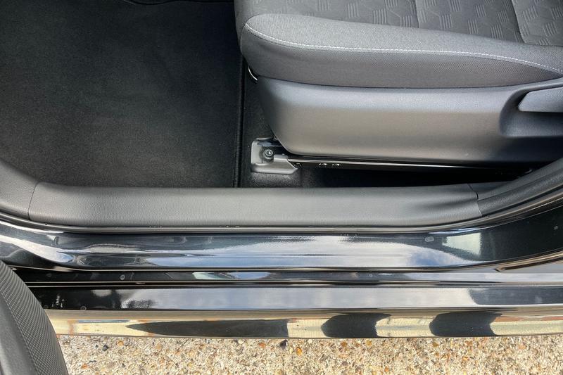 Used Toyota Yaris 2024 for sale - 76038126: Photo 38