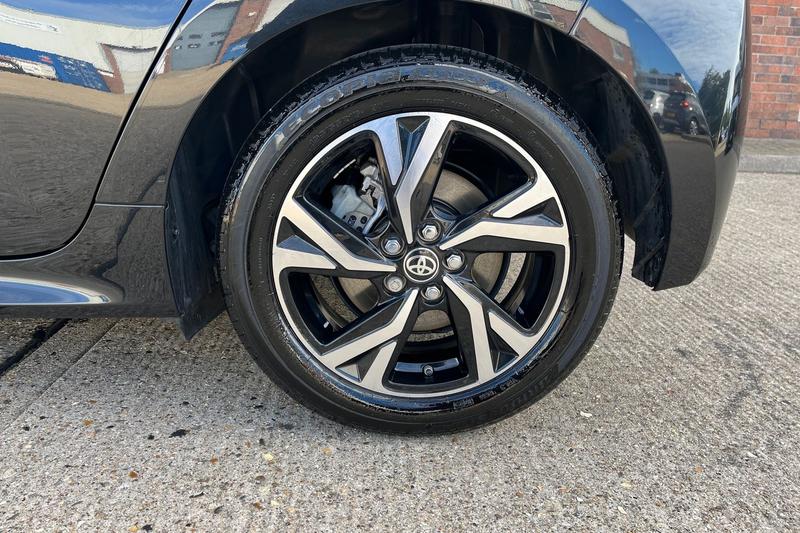 Used Toyota Yaris 2024 for sale - 76038126: Photo 8
