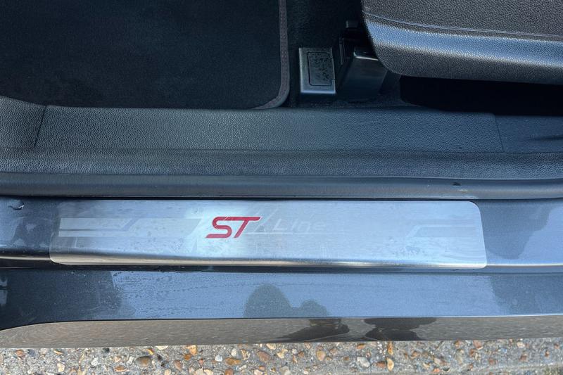 Used Ford Ecosport 2020 for sale - 77746847: Photo 30