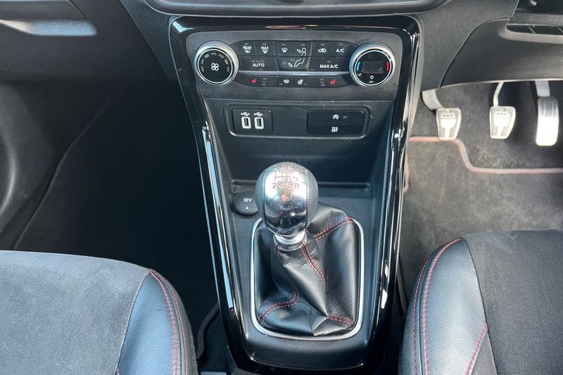 Used Ford Ecosport 2020 for sale - 77746847: Photo 32